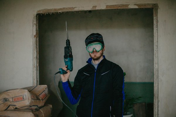 Que faut-il utiliser un perforateur Dewalt ?